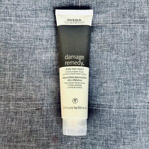 Aveda Damage Remedy Daily Hair Repair Treatment